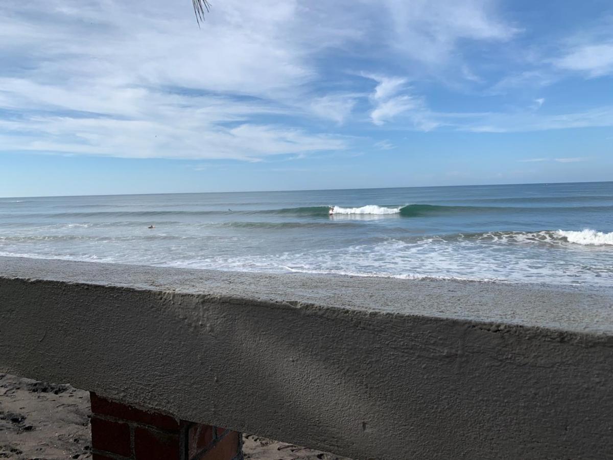 Solid Surf Camp Hostel Nicaragua Transito Екстериор снимка