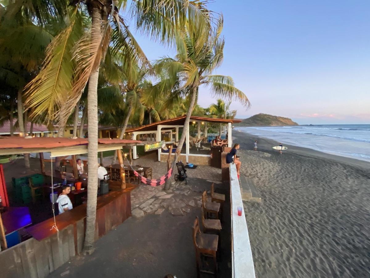 Solid Surf Camp Hostel Nicaragua Transito Екстериор снимка