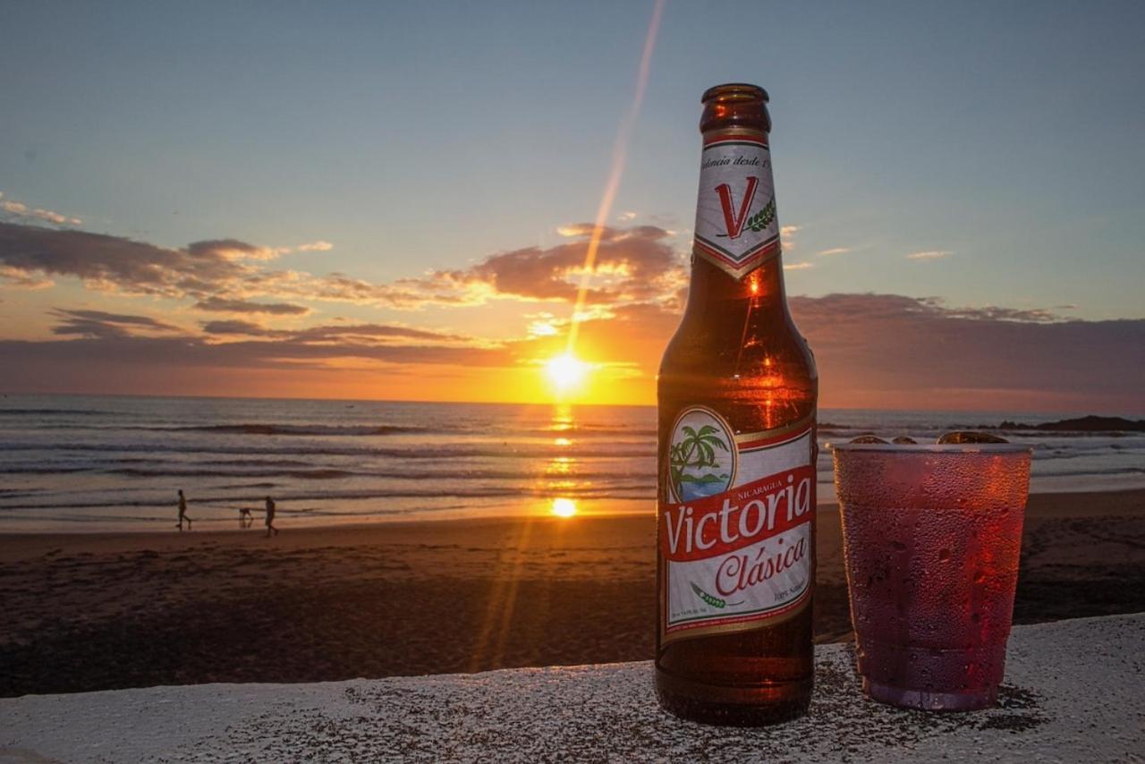 Solid Surf Camp Hostel Nicaragua Transito Екстериор снимка